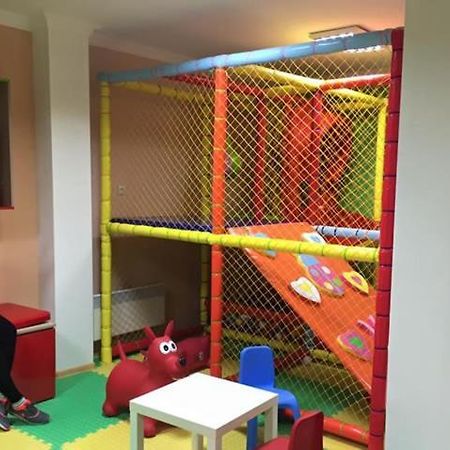 פמפורובו Apartment Snezhanka מראה חיצוני תמונה